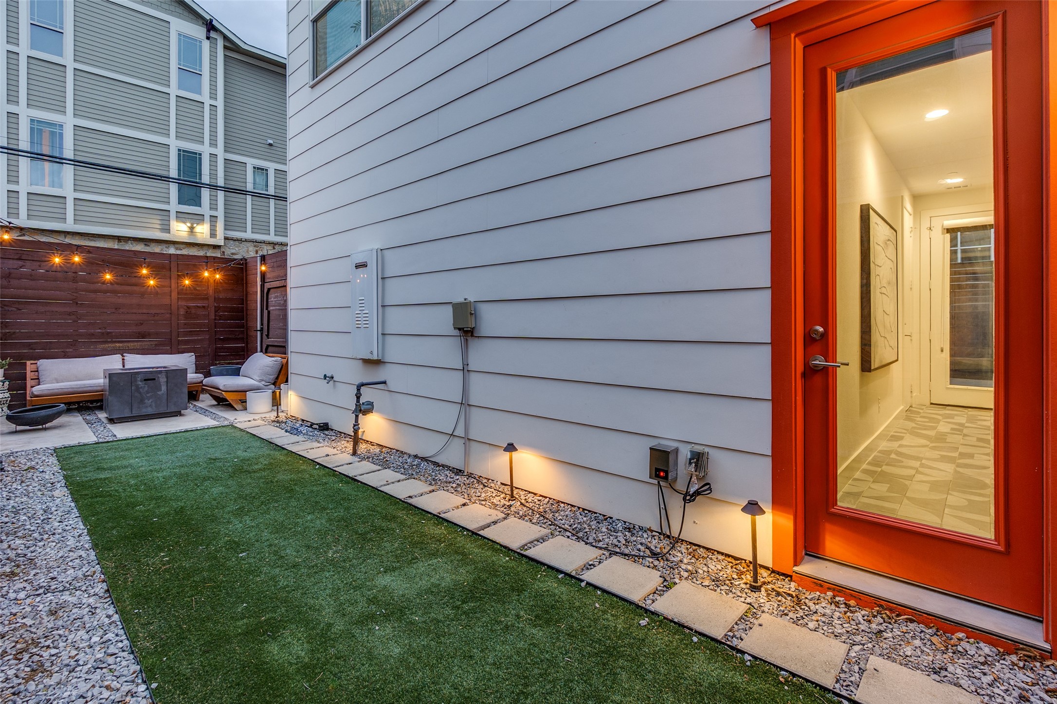 5915 Lindell Avenue Dallas TX 75206
