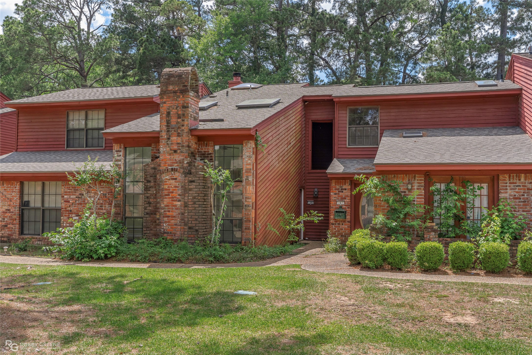 106 Fountain View Shreveport LA 71118