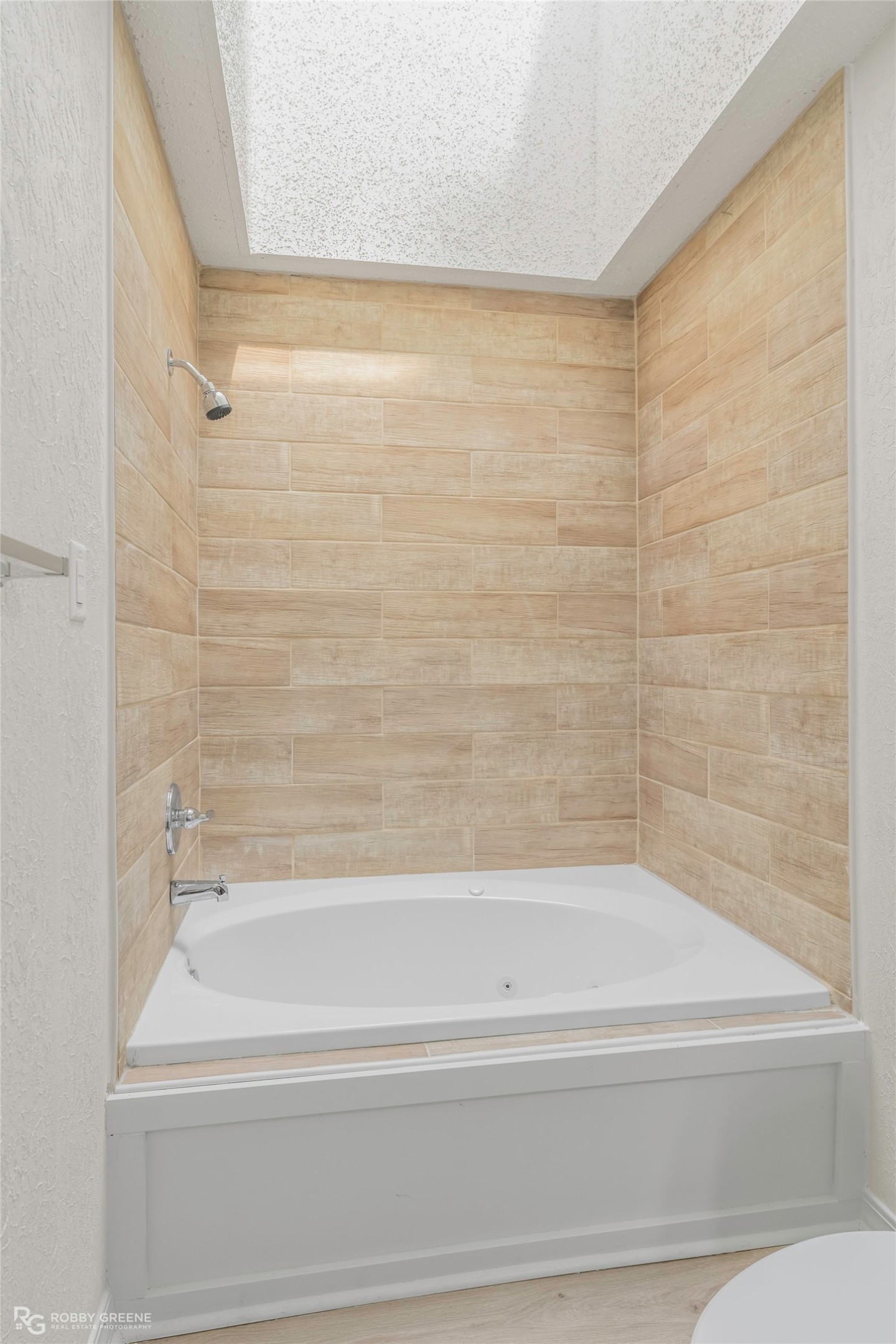106 Fountain View Shreveport LA 71118