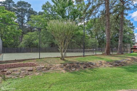 106 Fountain View Shreveport LA 71118