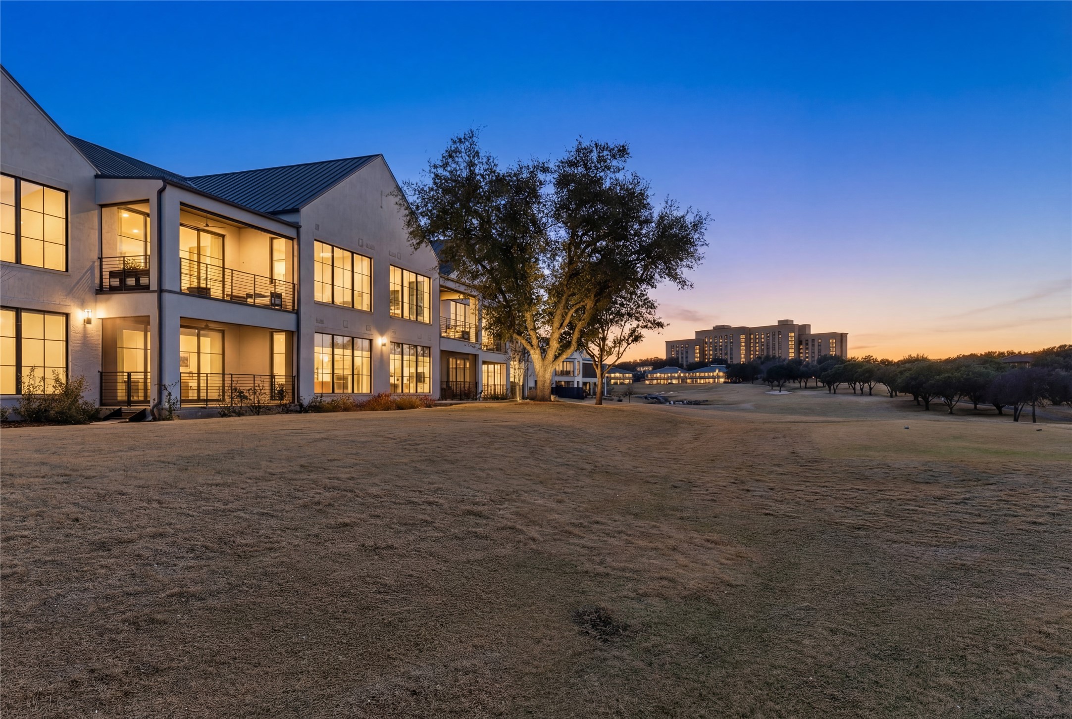 320 O'connor Ridge Boulevard Irving TX 75038