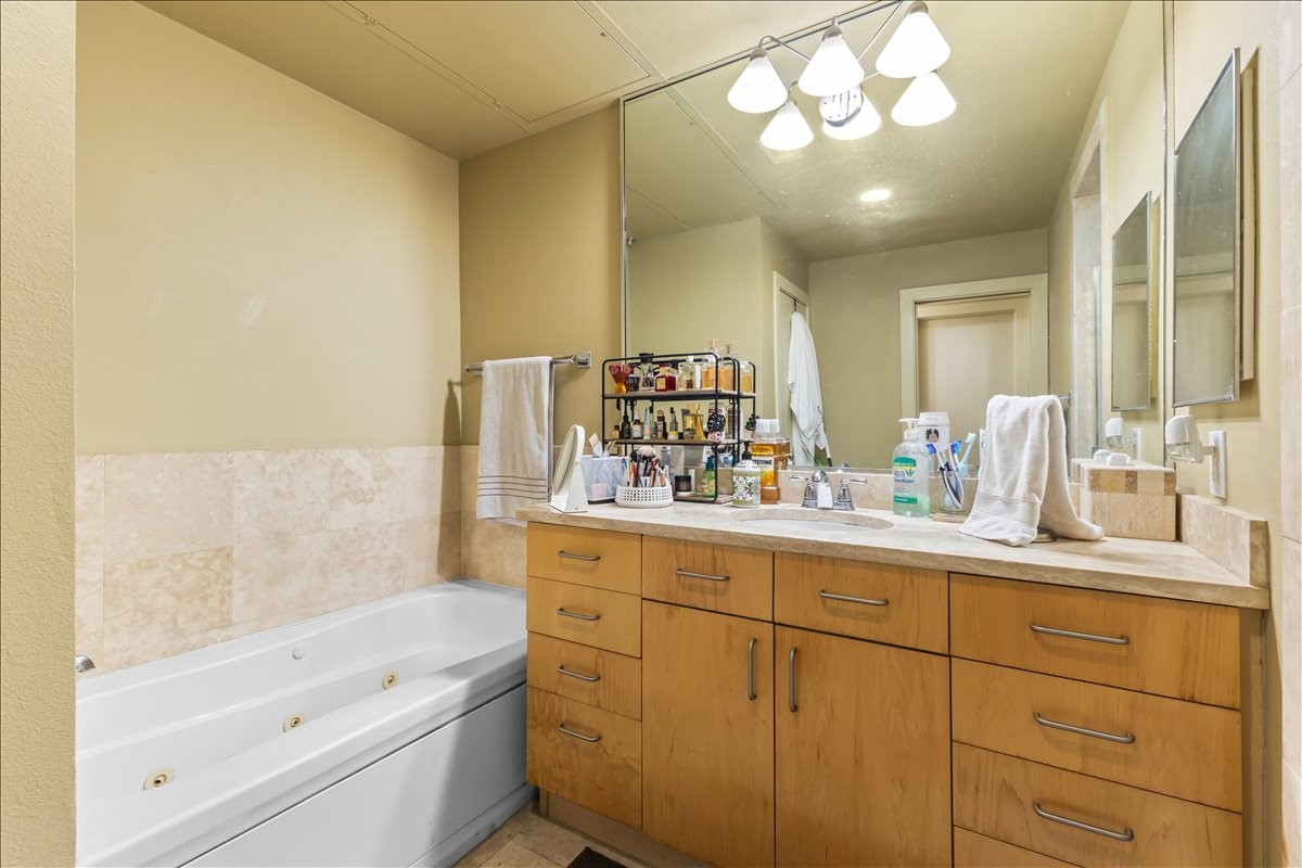 5055 Addison Circle Addison TX 75001