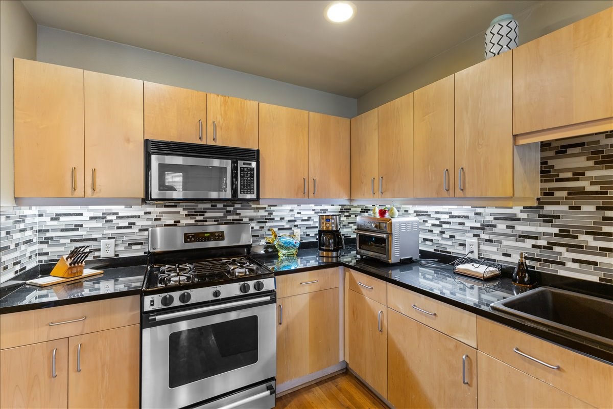 5055 Addison Circle Addison TX 75001