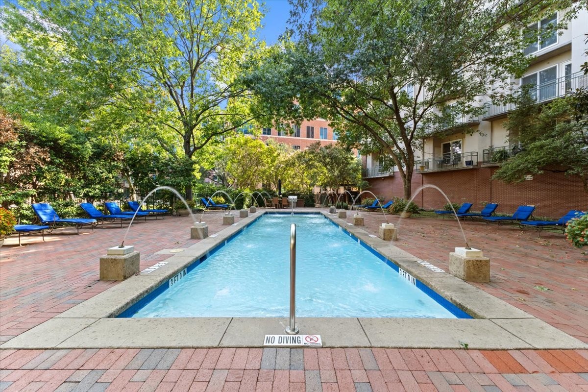 5055 Addison Circle Addison TX 75001