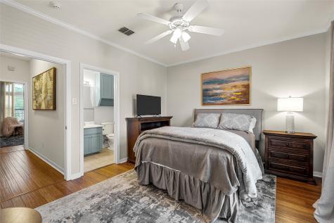 1809 S 11th Street Waco TX 76706