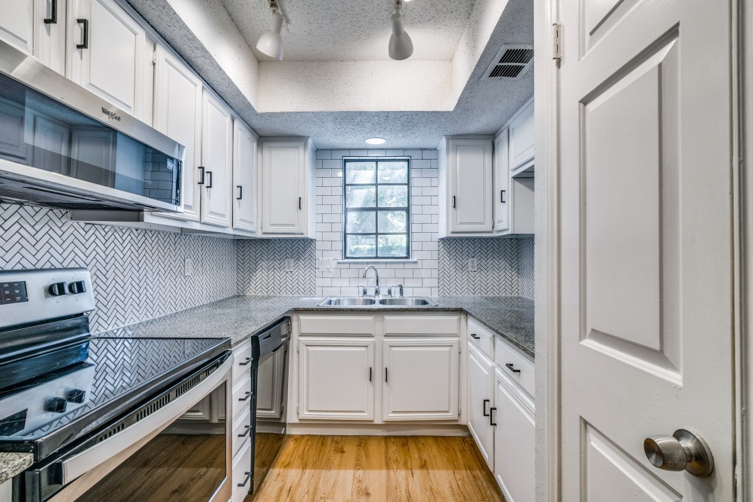 3635 Garden Brook Drive Farmers Branch TX 75234