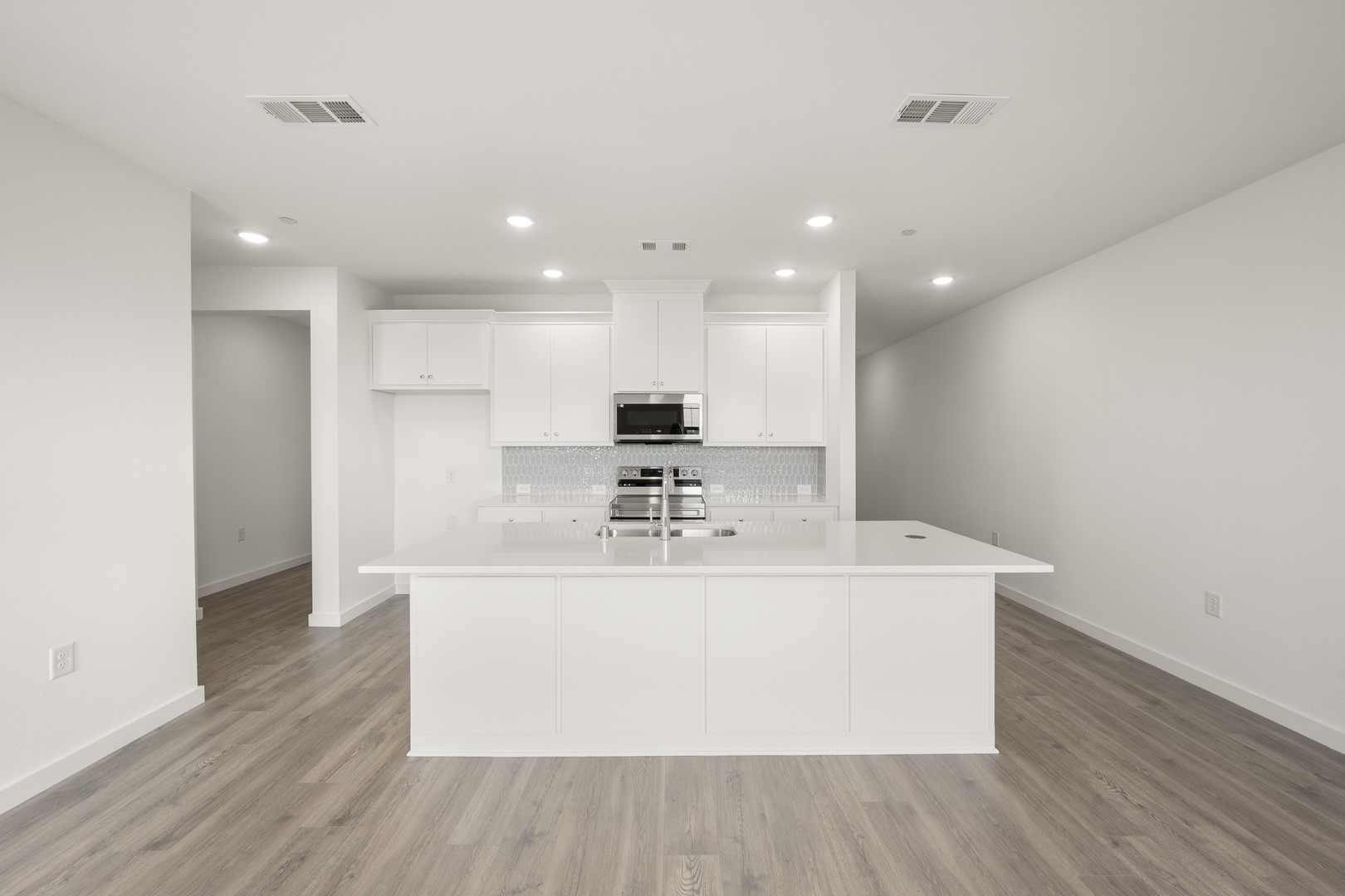 4611 Hawks Trail Oak Point TX 75068