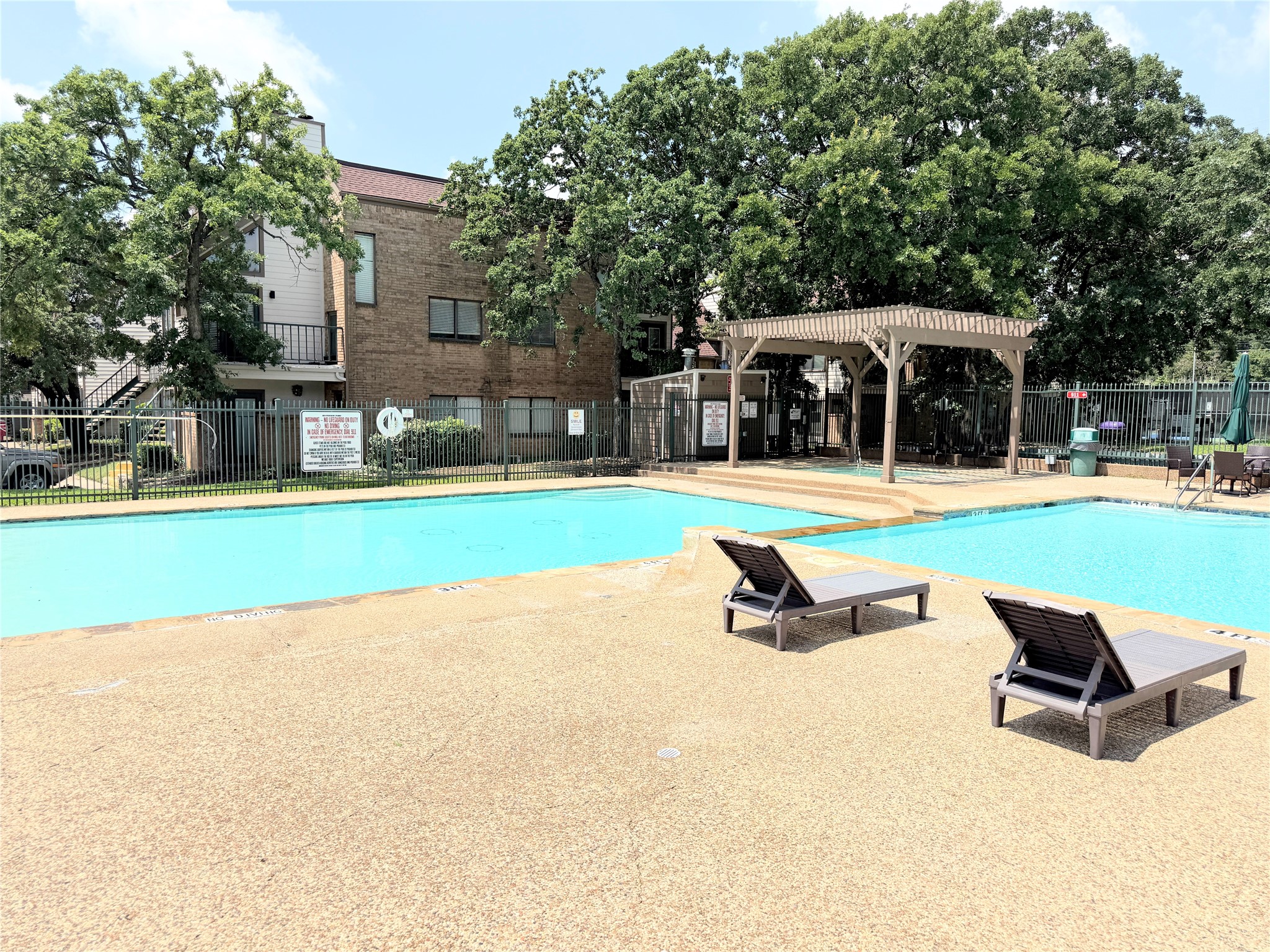 2312 Balsam Drive Arlington TX 76006