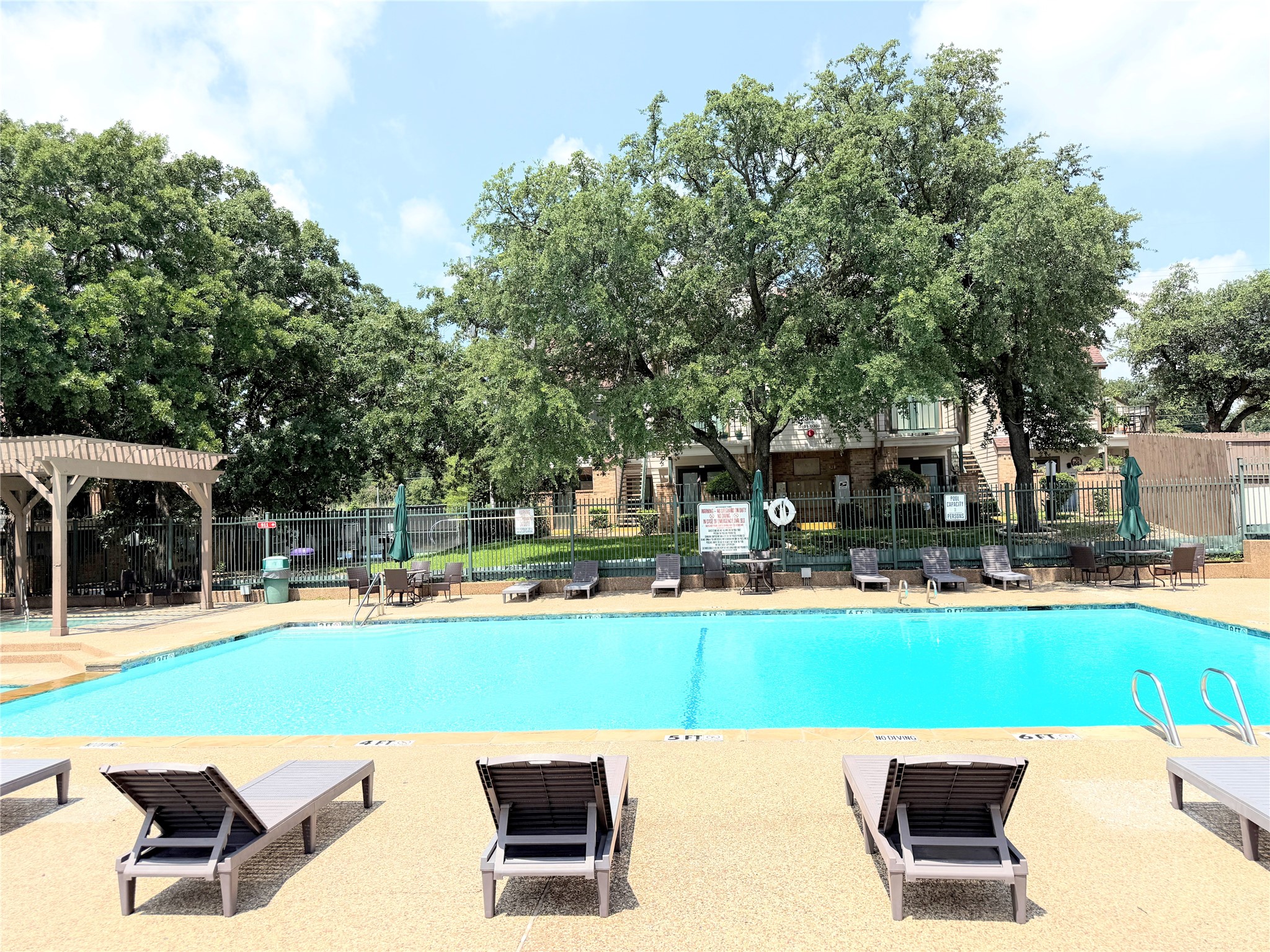 2312 Balsam Drive Arlington TX 76006