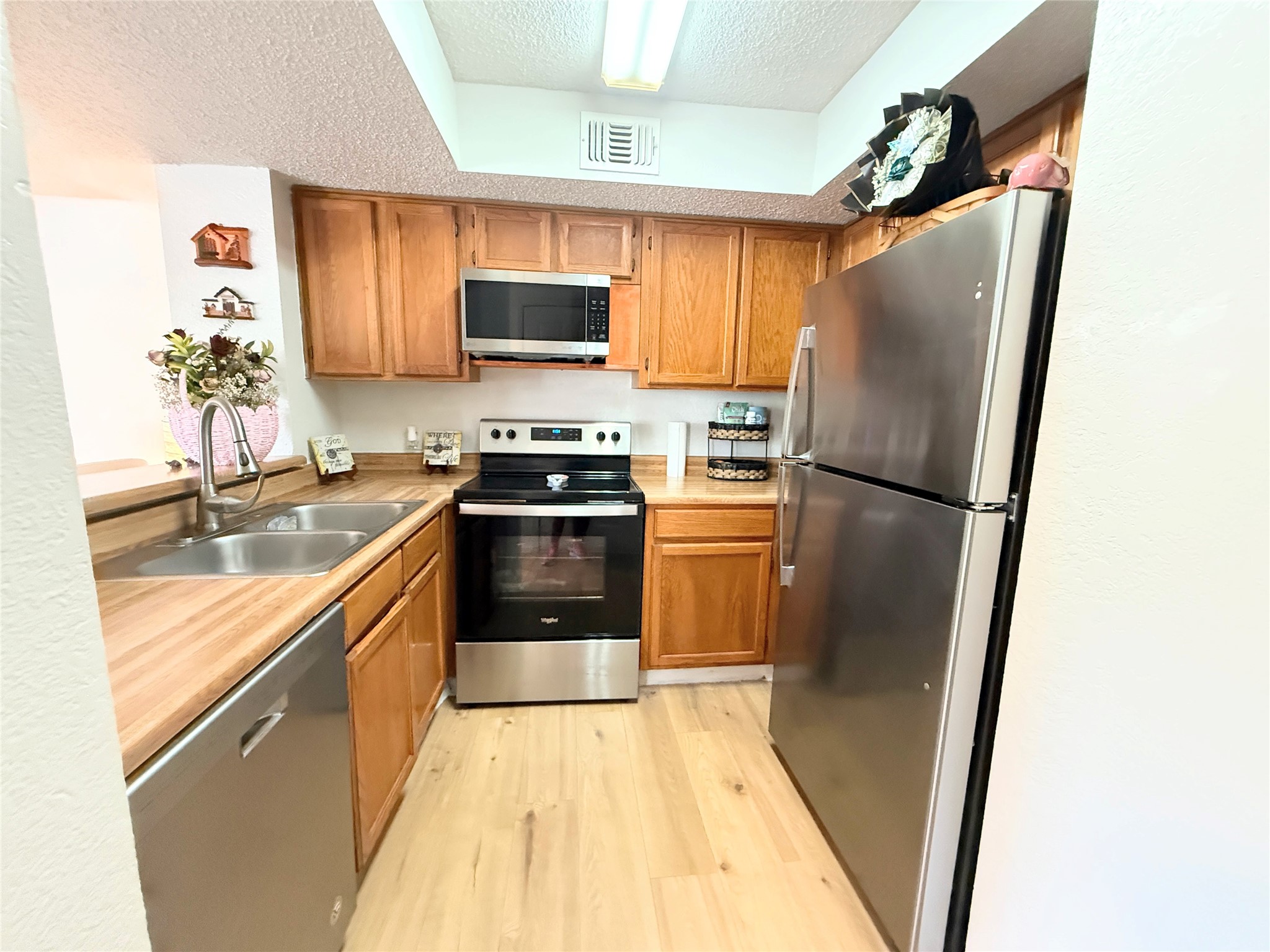 2312 Balsam Drive Arlington TX 76006