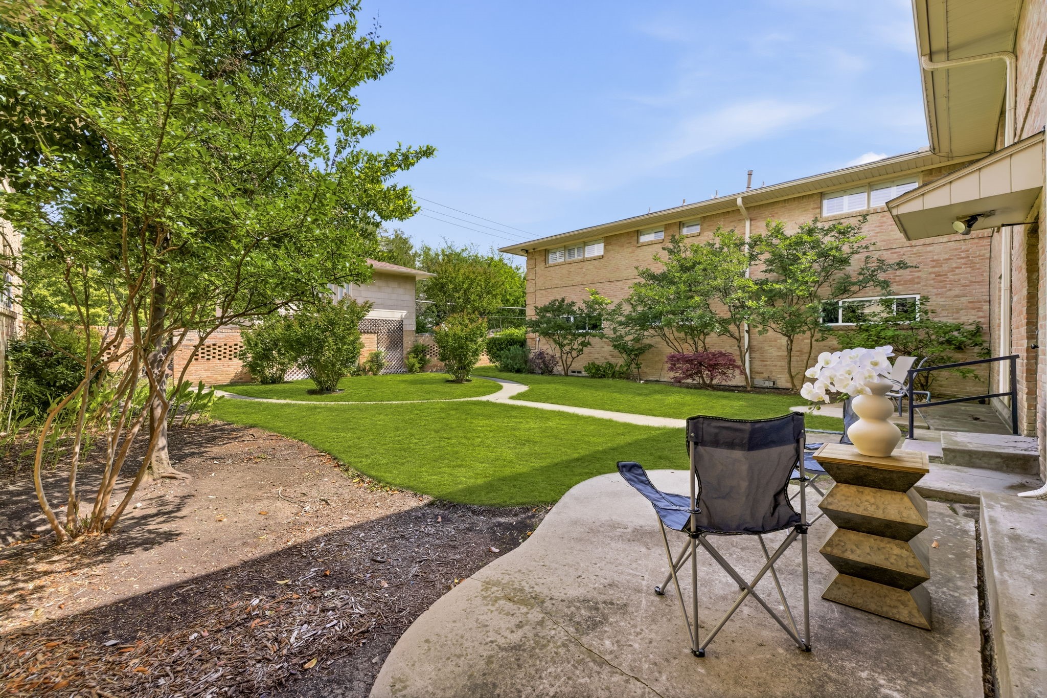 6131 Bandera Avenue Dallas TX 75225