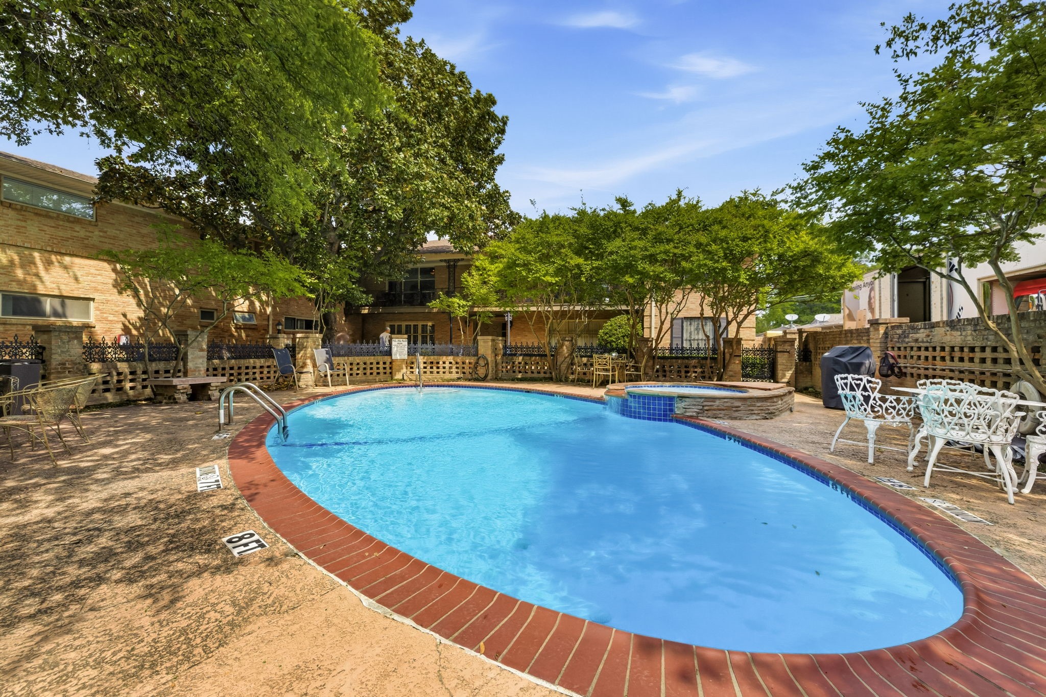 6131 Bandera Avenue Dallas TX 75225