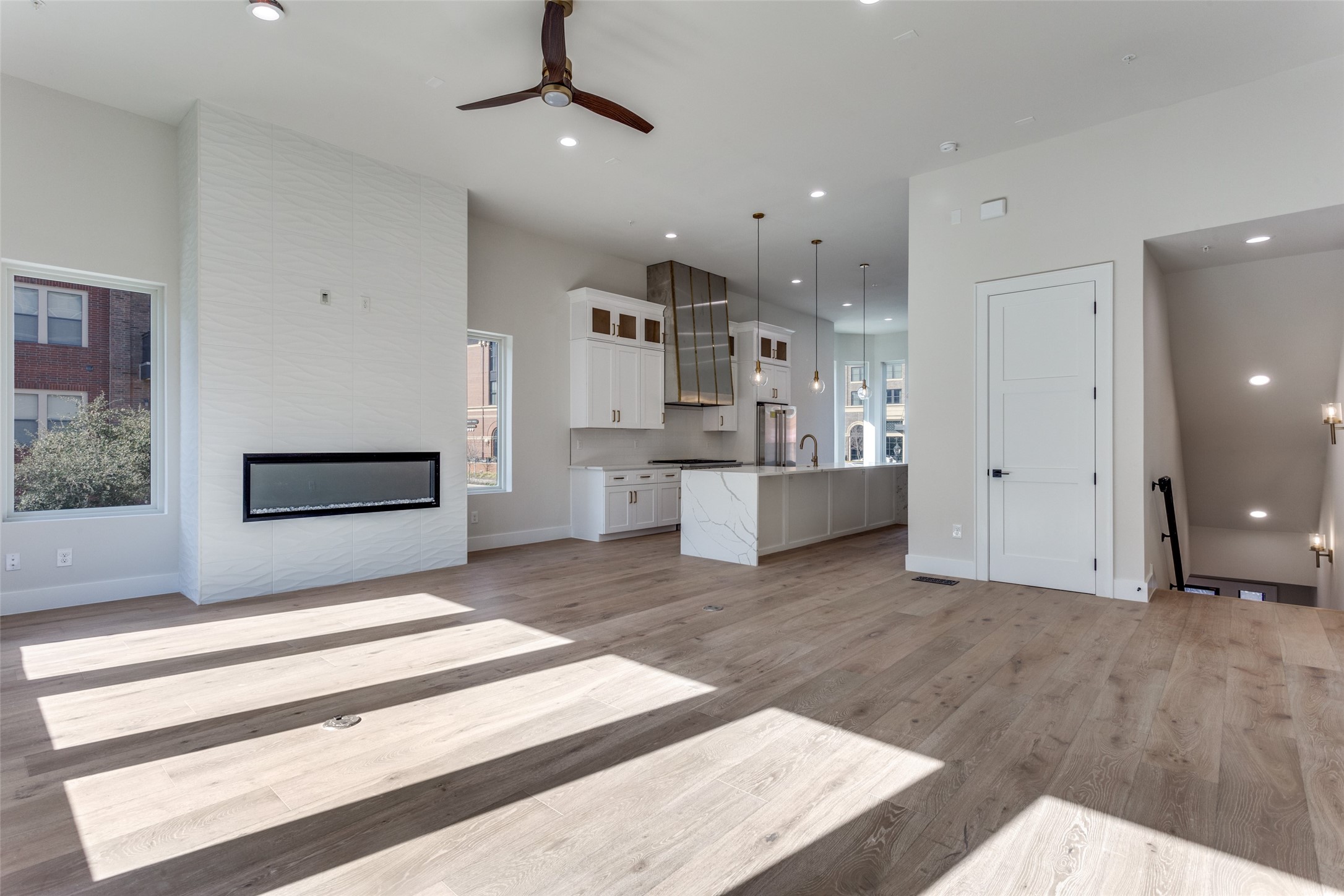 250 E Dallas Road Grapevine TX 76051