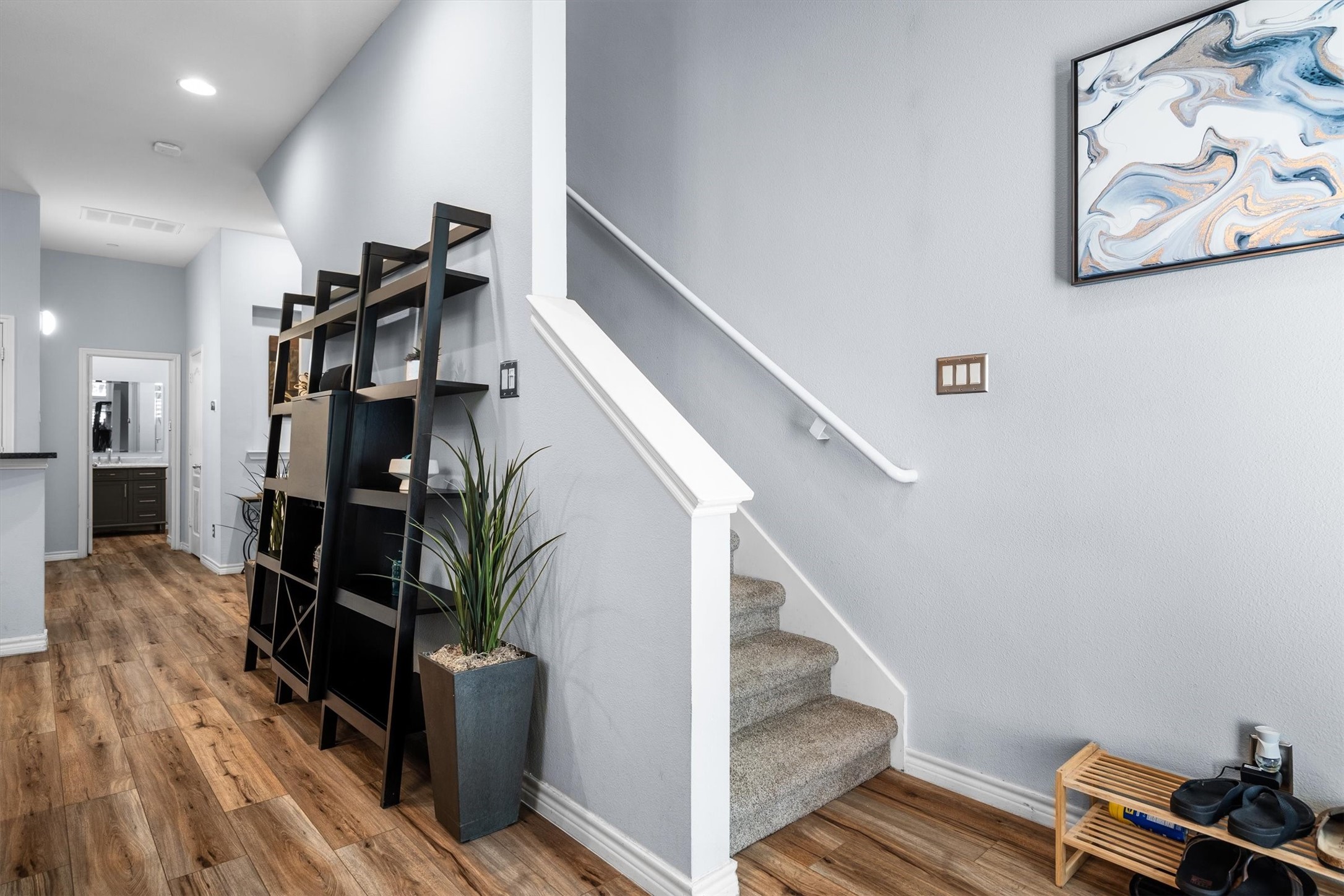 5019 Morris Avenue Addison TX 75001