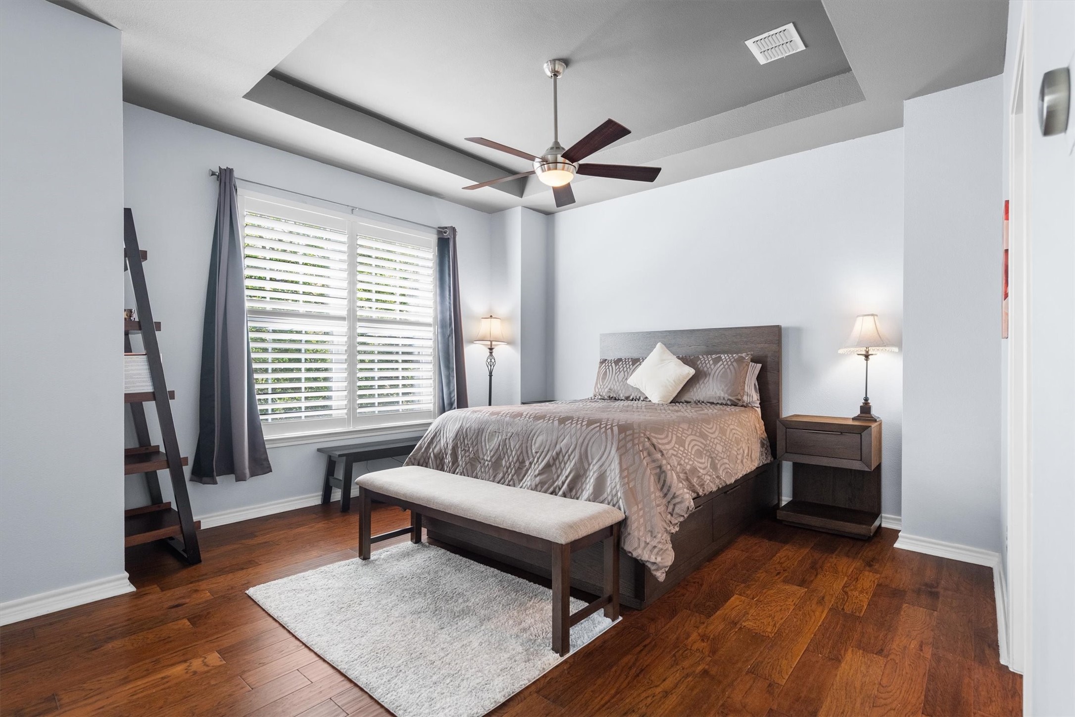 5019 Morris Avenue Addison TX 75001