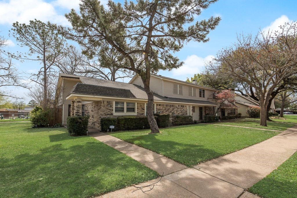 4816 Redwood Drive Garland TX 75043