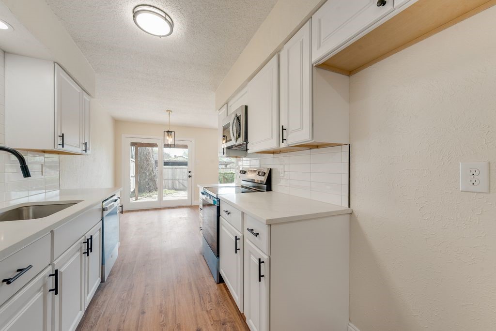 4816 Redwood Drive Garland TX 75043