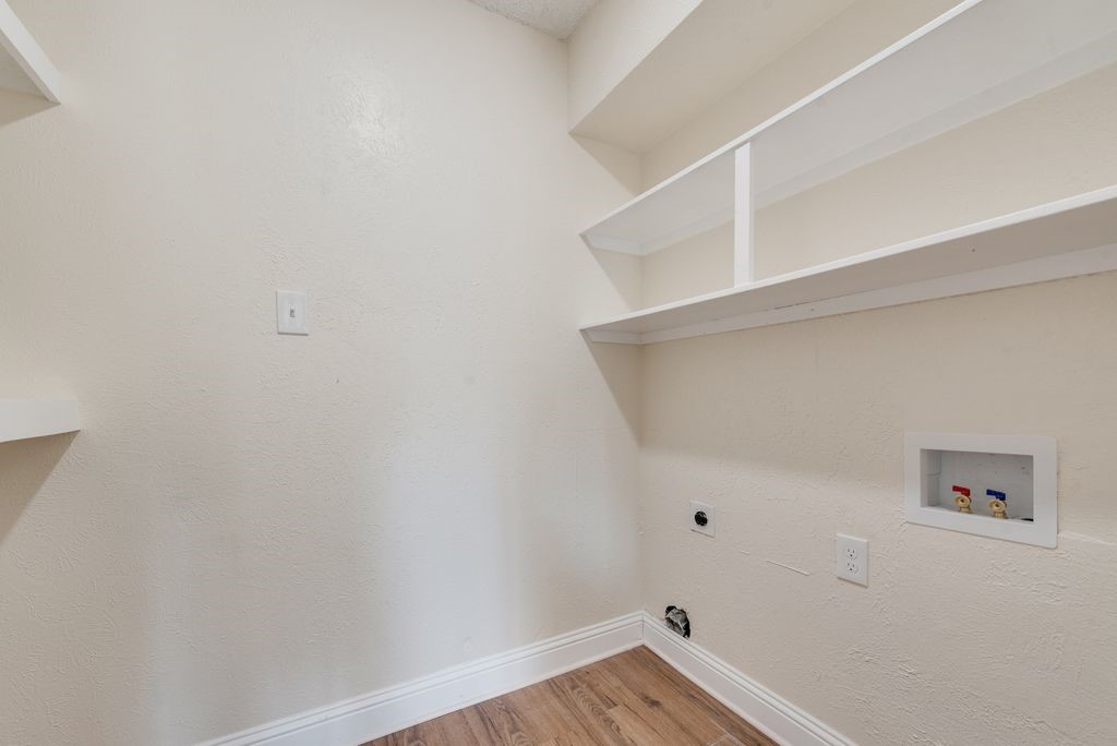 4816 Redwood Drive Garland TX 75043