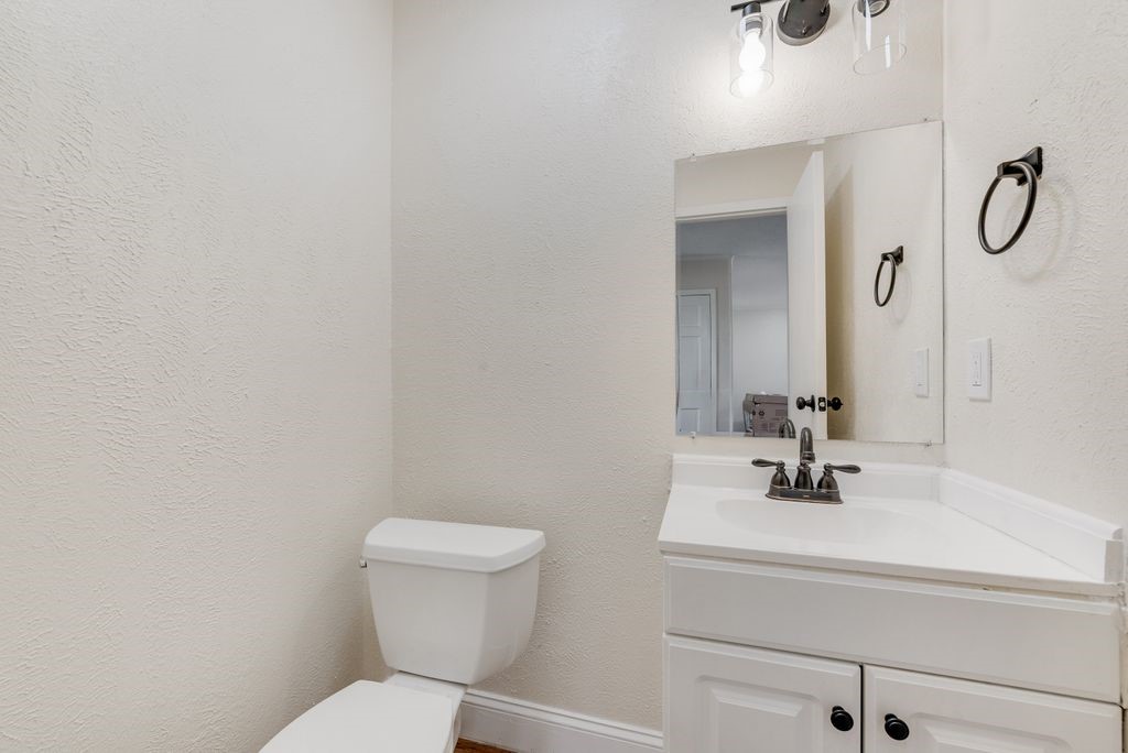4816 Redwood Drive Garland TX 75043