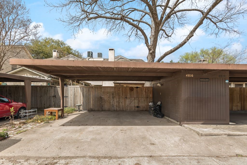 4816 Redwood Drive Garland TX 75043
