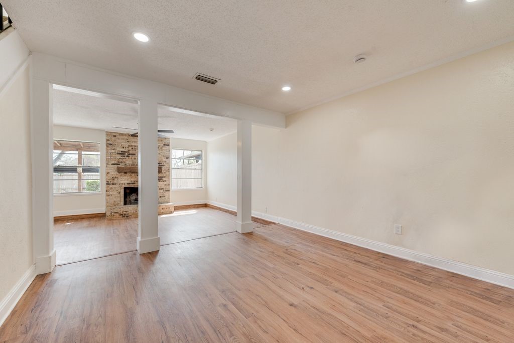 4816 Redwood Drive Garland TX 75043