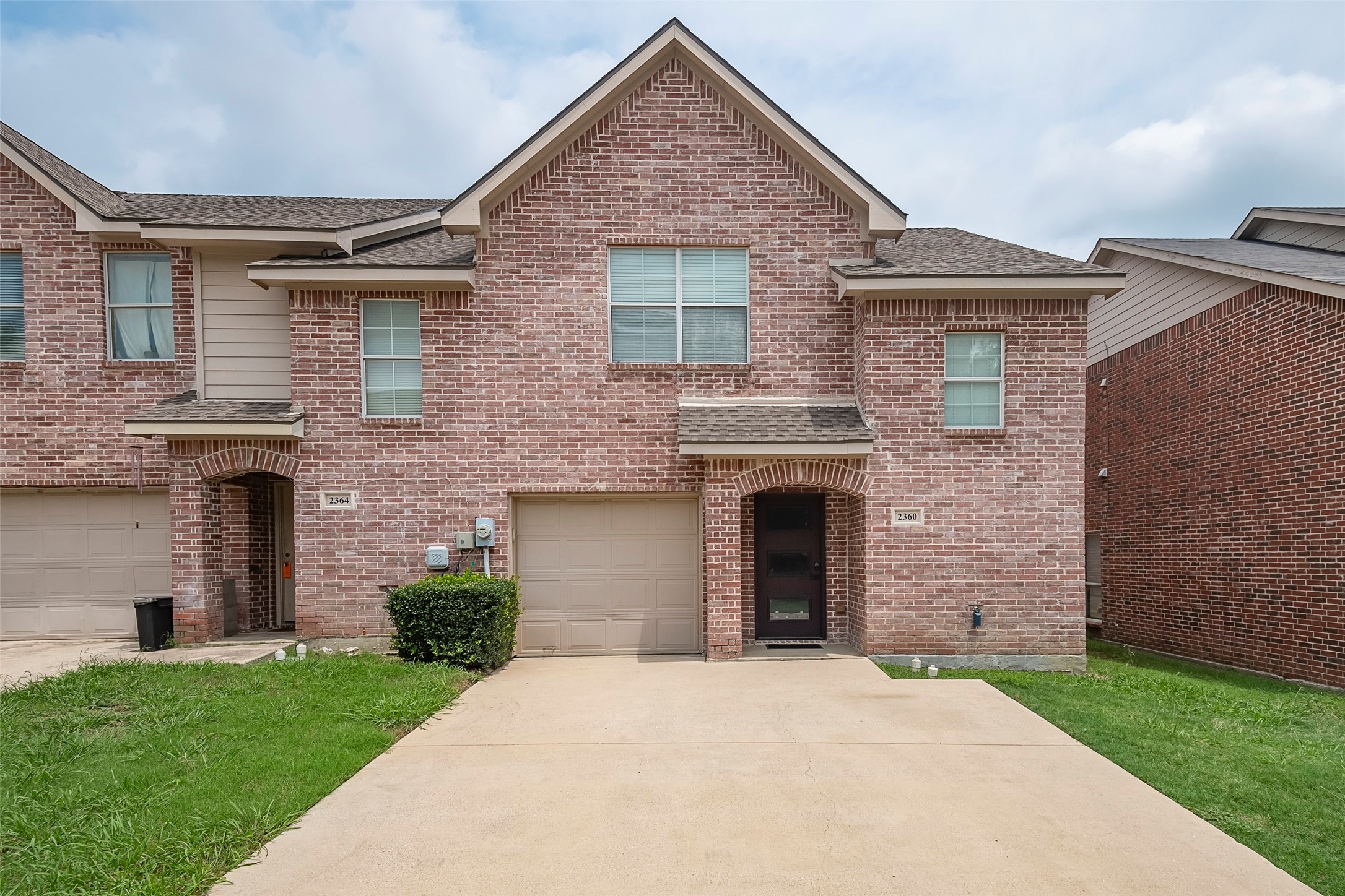 2360 Homewood Lane Grand Prairie TX 75050