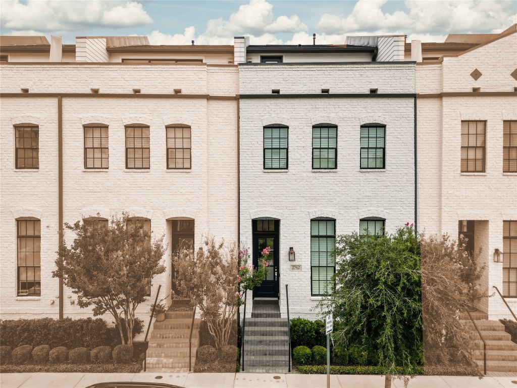 2762 Wingate Street Fort Worth TX 76107