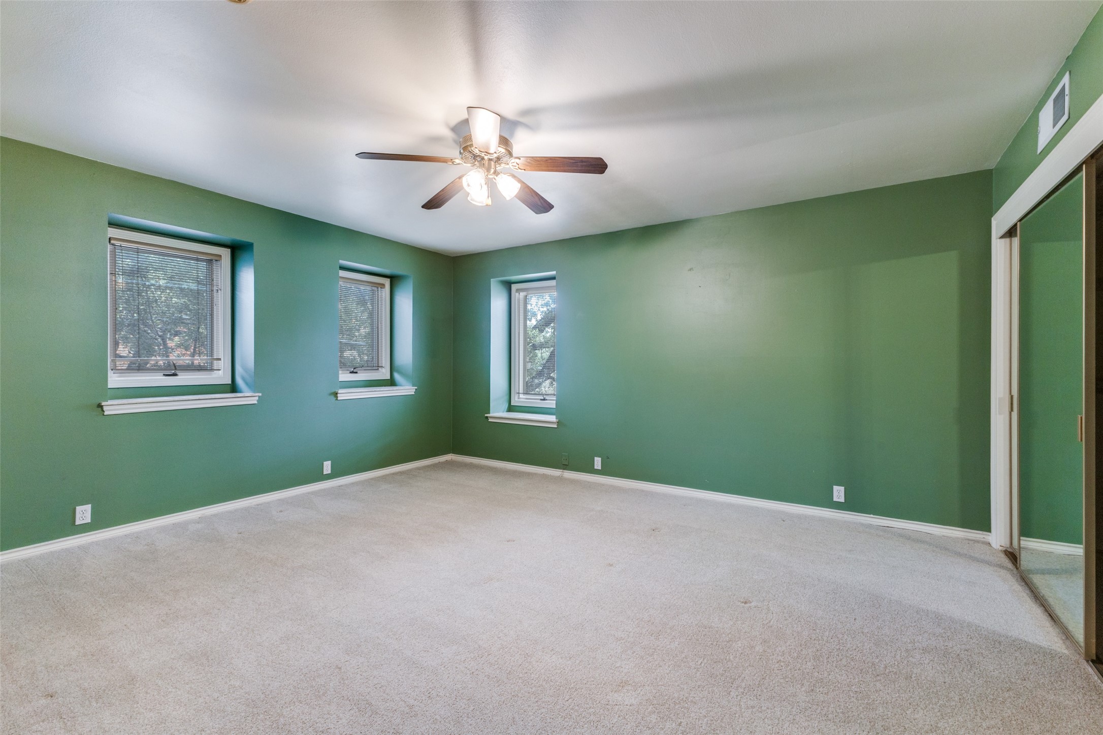 12065 De Or Drive Dallas TX 75230