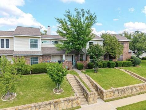 831 Creekside Drive Lewisville TX 75067