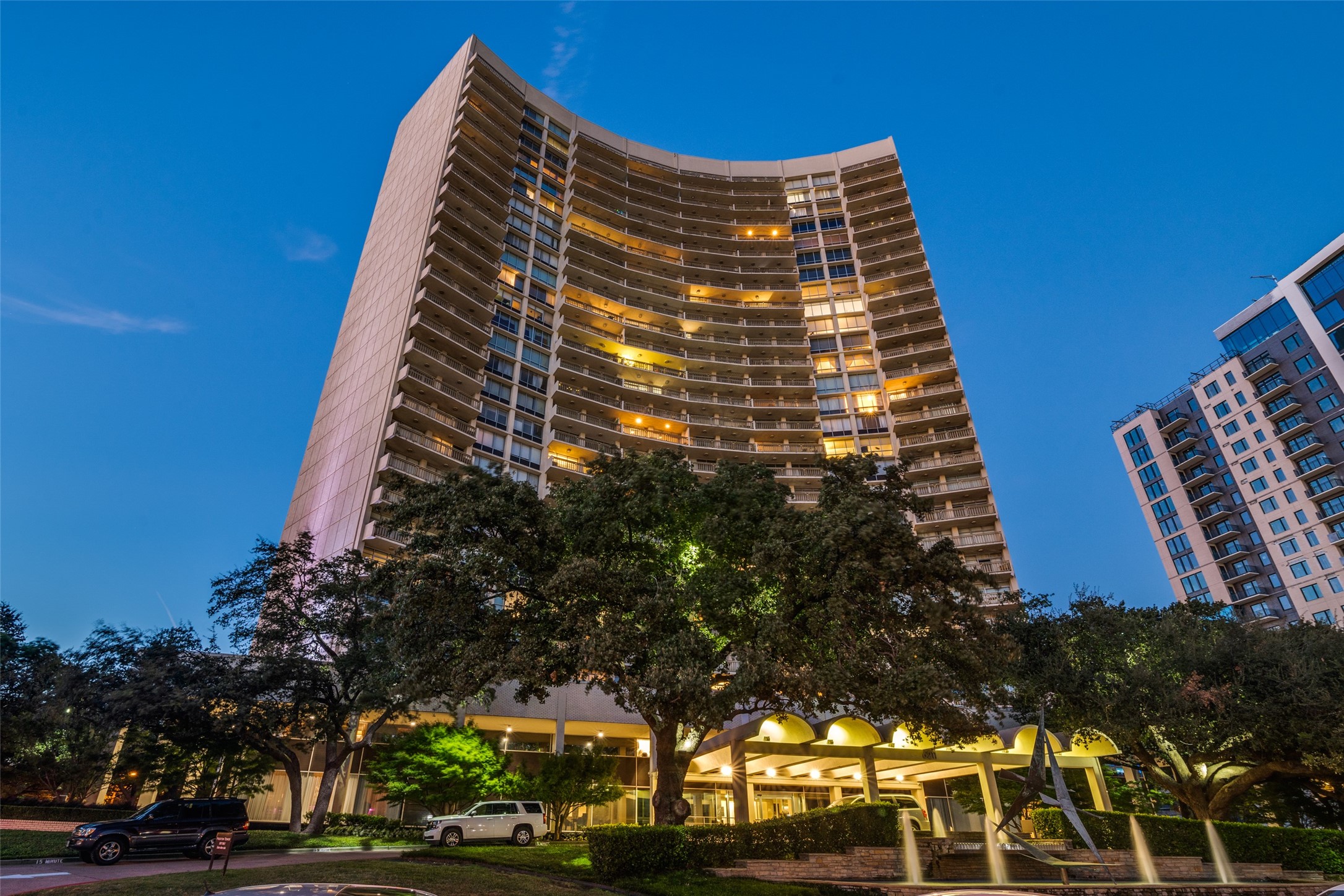 6211 W Northwest Highway Dallas TX 75225
