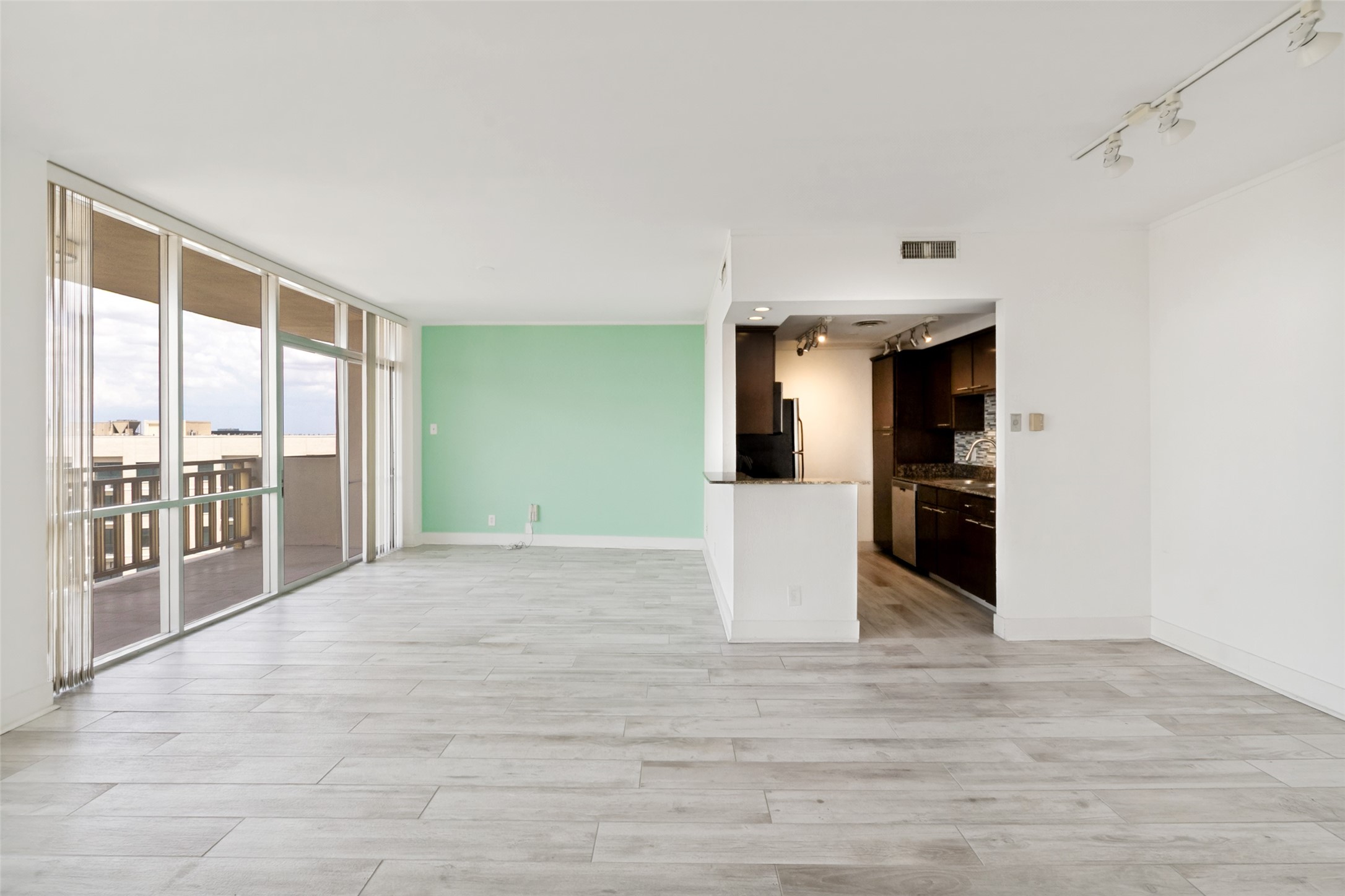 6211 W Northwest Highway Dallas TX 75225