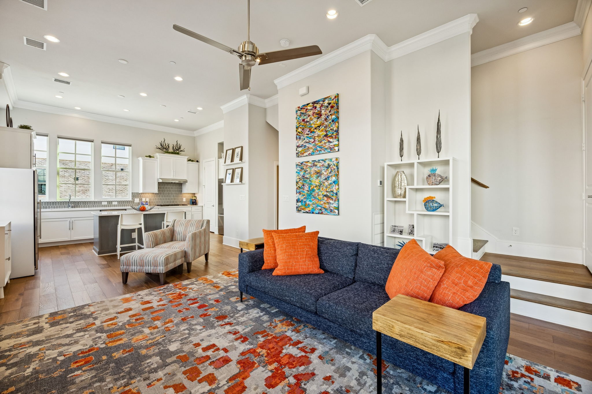653 Dalton Lane Irving TX 75039