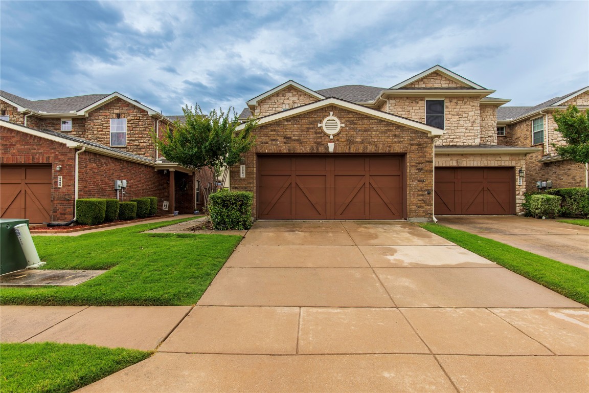 6004 Lost Valley Drive The Colony TX 75056