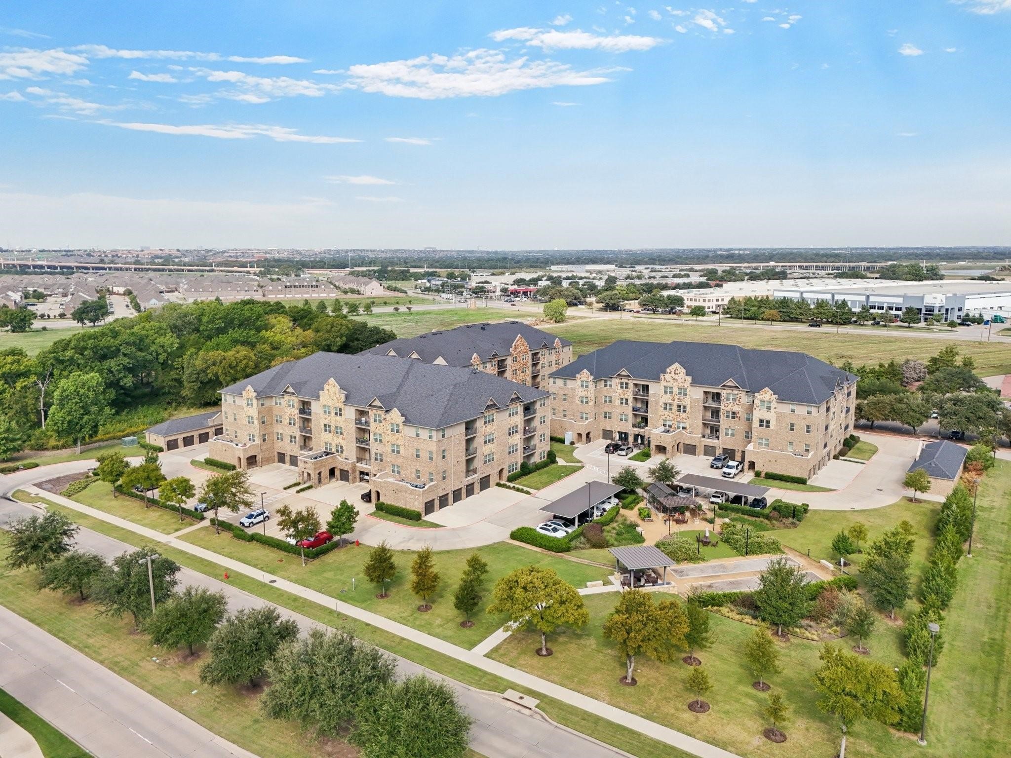 1735 Wittington Place Farmers Branch TX 75234