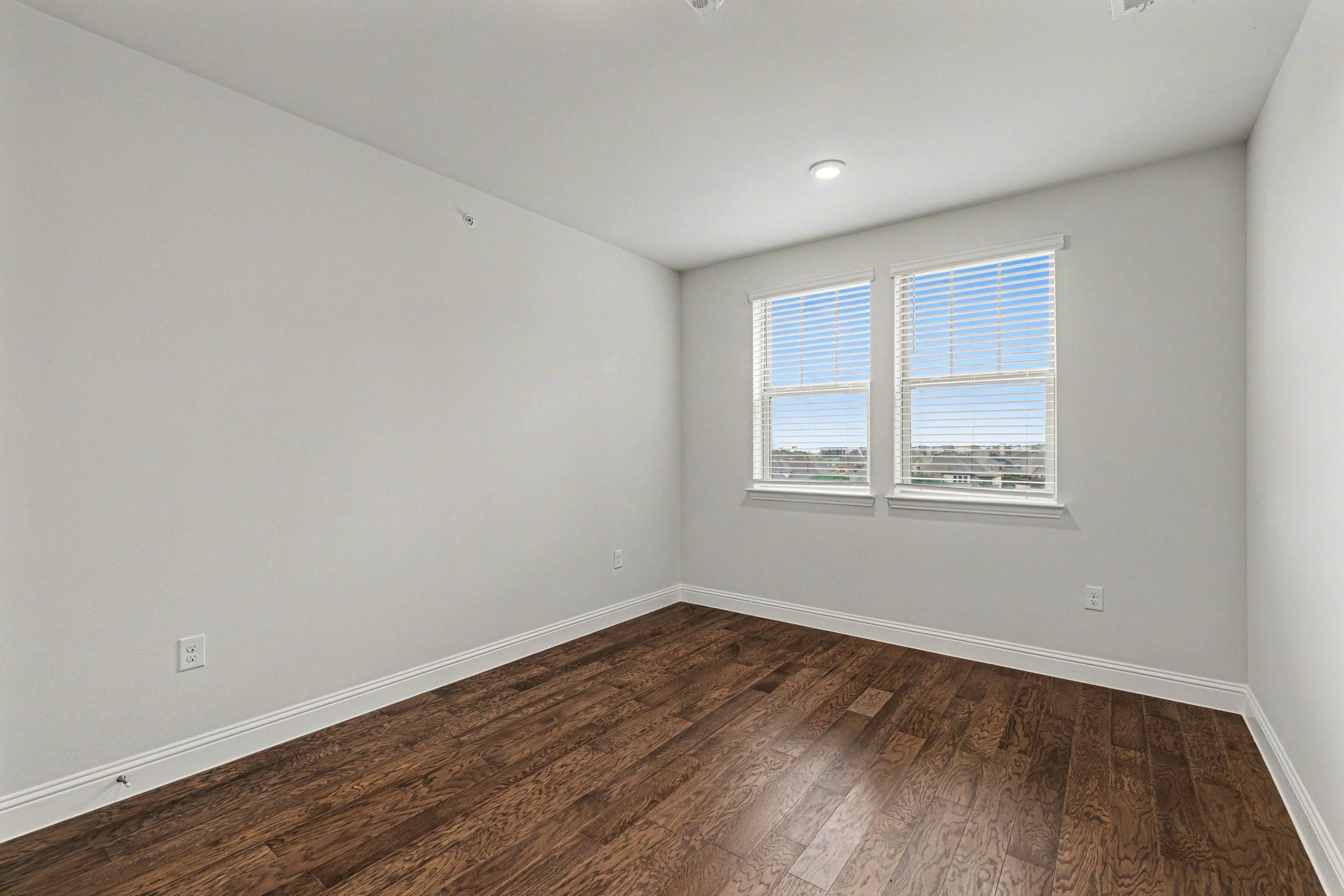 1735 Wittington Place Farmers Branch TX 75234