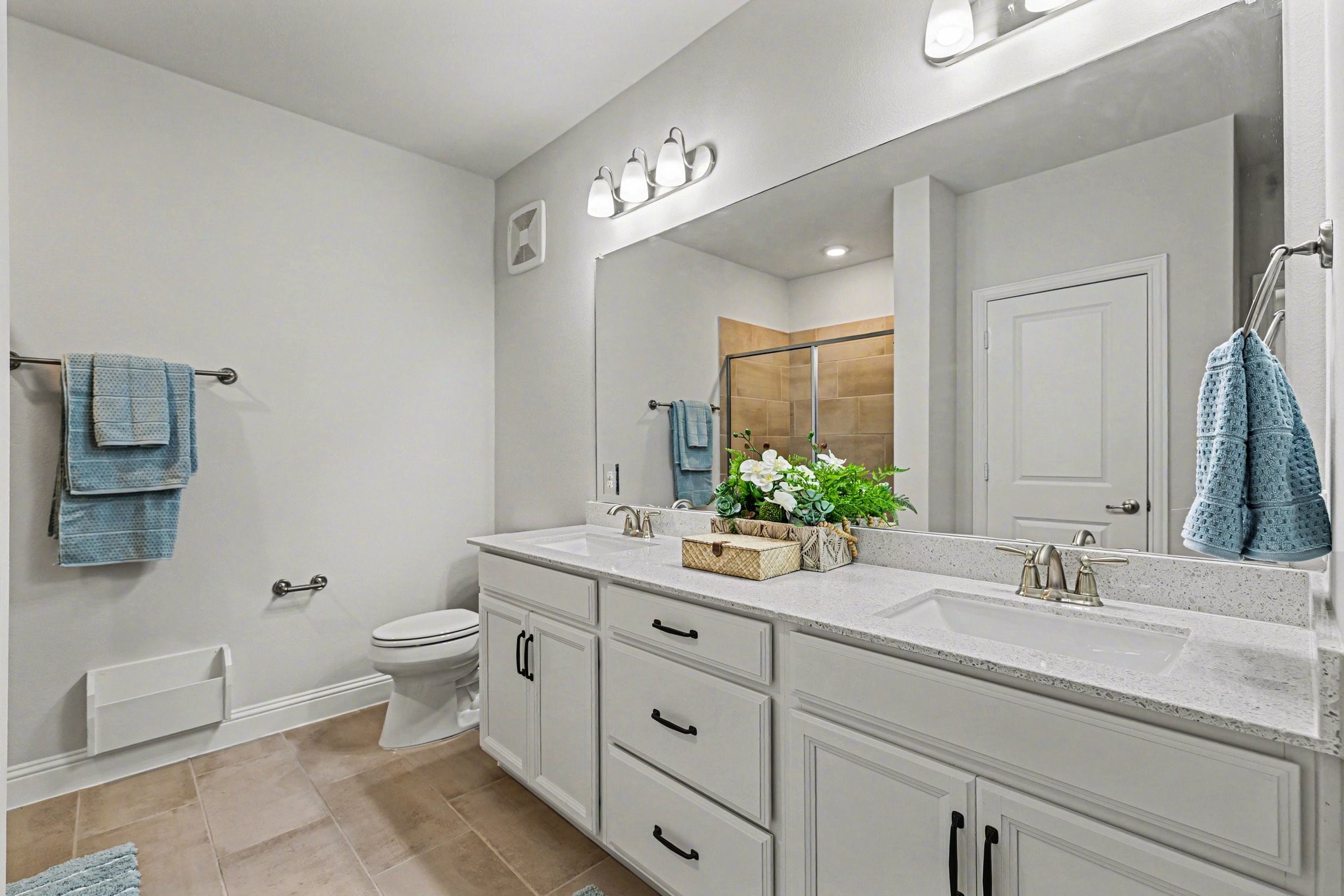 1735 Wittington Place Farmers Branch TX 75234
