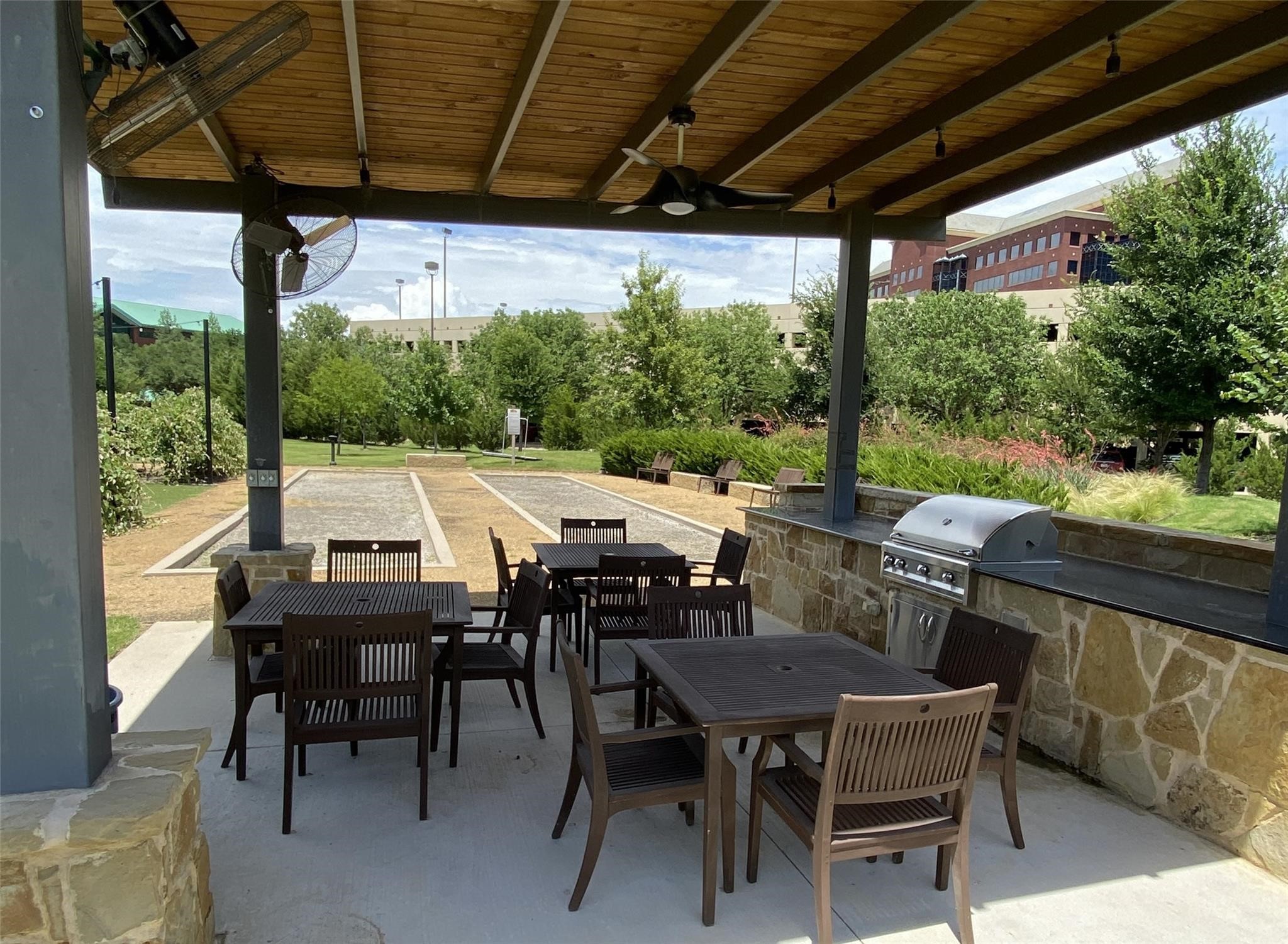 1735 Wittington Place Farmers Branch TX 75234