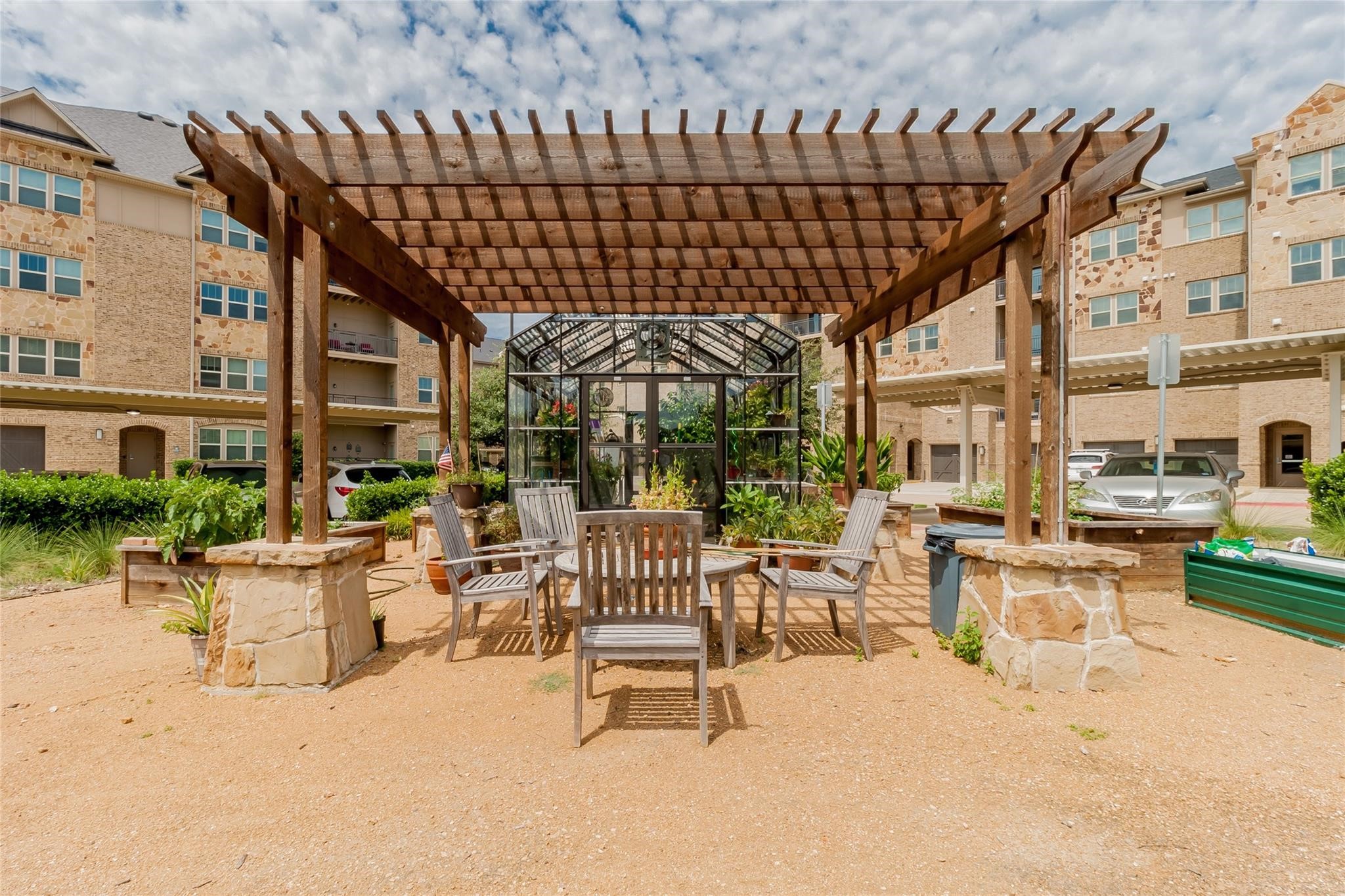 1735 Wittington Place Farmers Branch TX 75234