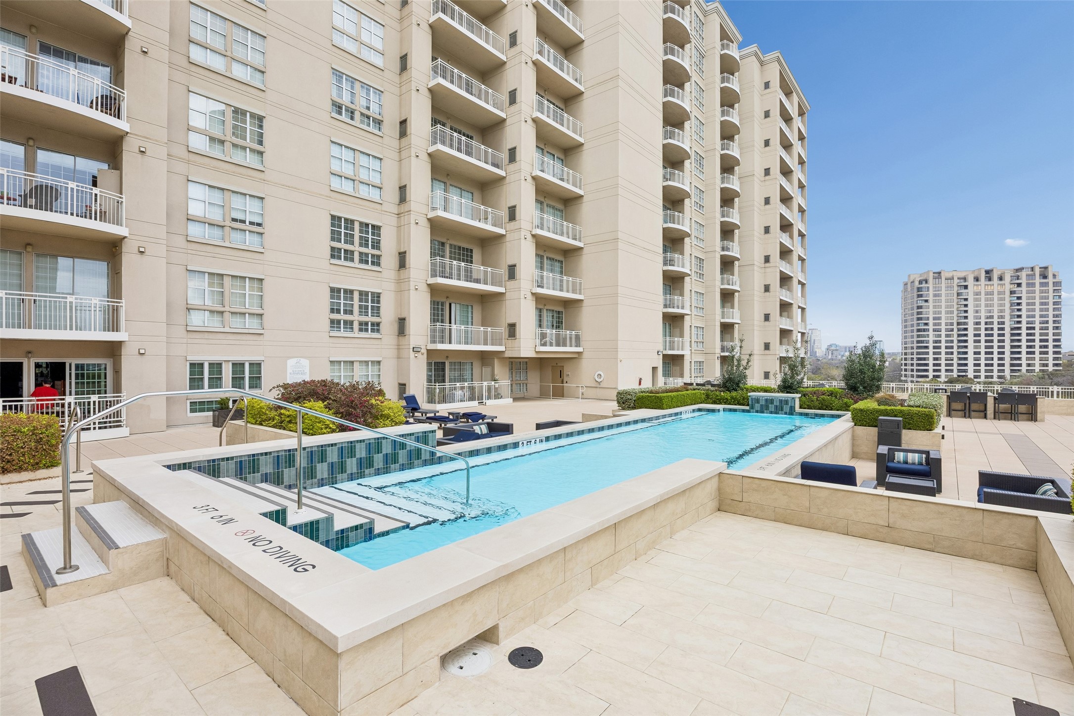 3225 Turtle Creek Boulevard Dallas TX 75219