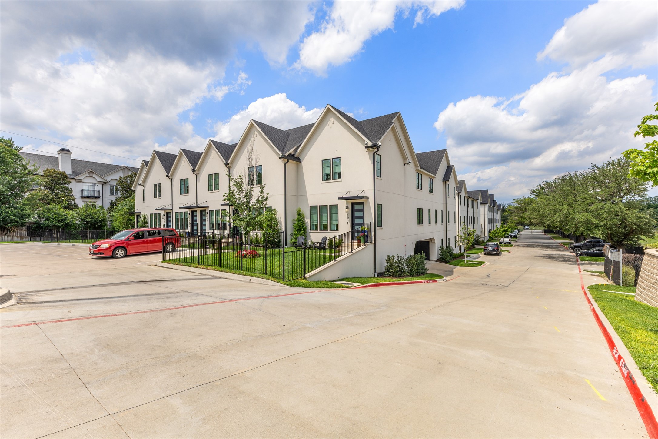 7207 Gaston Avenue Dallas TX 75214
