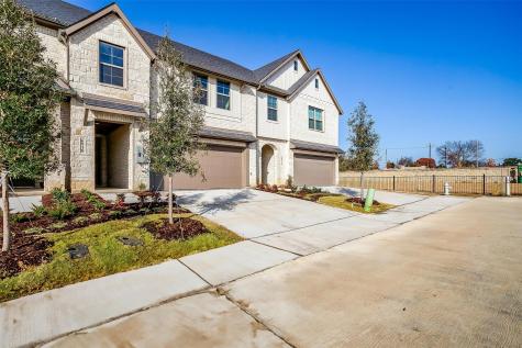 6818 Neals Way Arlington TX 76001