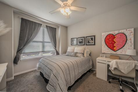 1201 Summerset Lane Burleson TX 76028