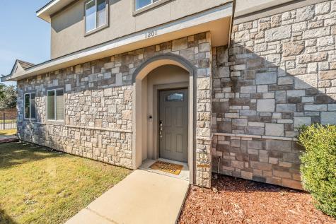 1201 Summerset Lane Burleson TX 76028