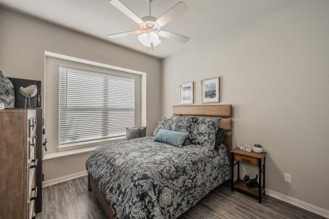 1201 Summerset Lane Burleson TX 76028