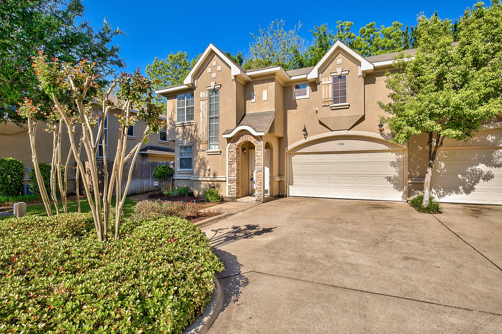 508 Kingscote Court Arlington TX 76010