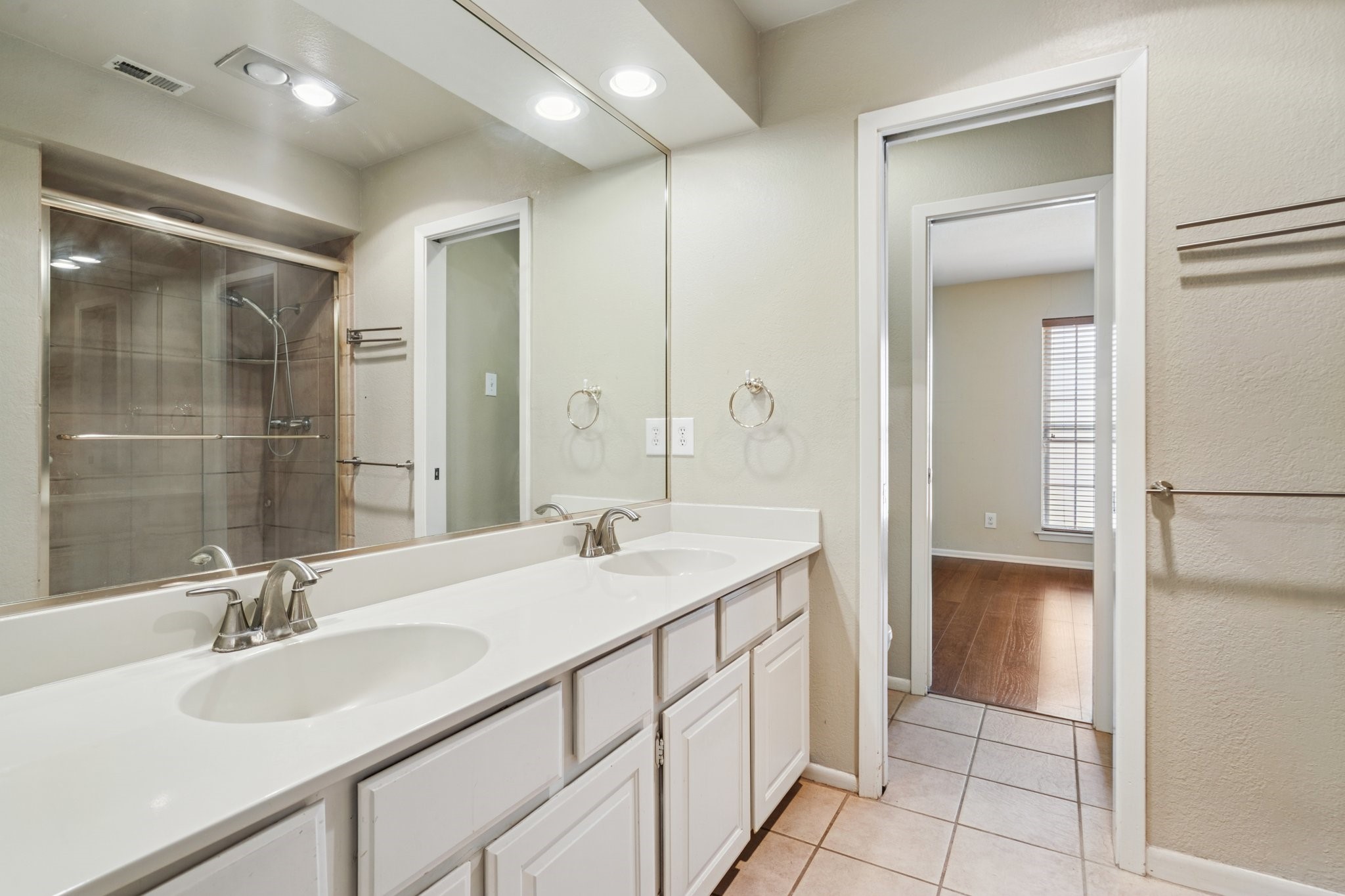 2130 Kessler Court Dallas TX 75208