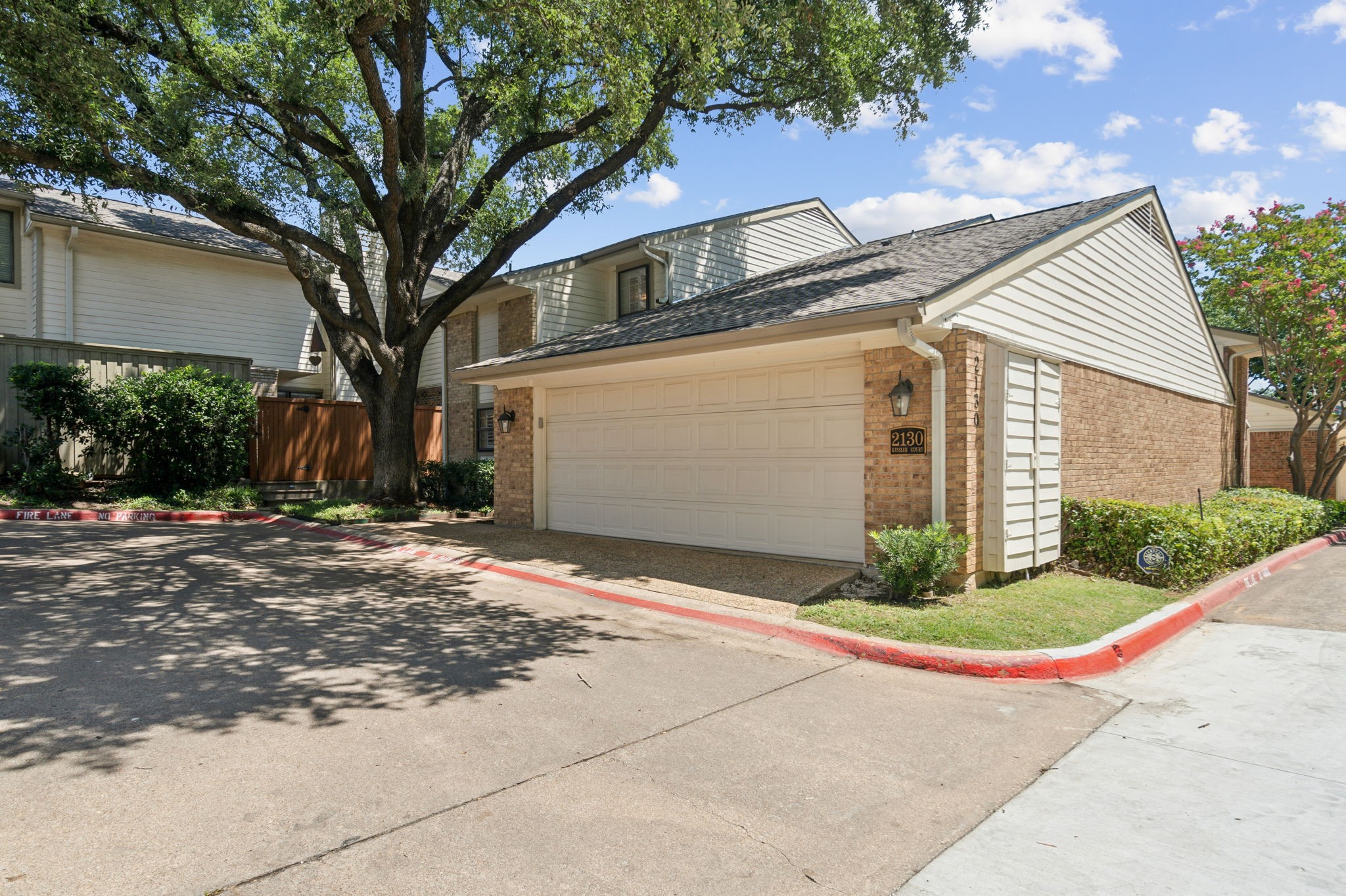 2130 Kessler Court Dallas TX 75208