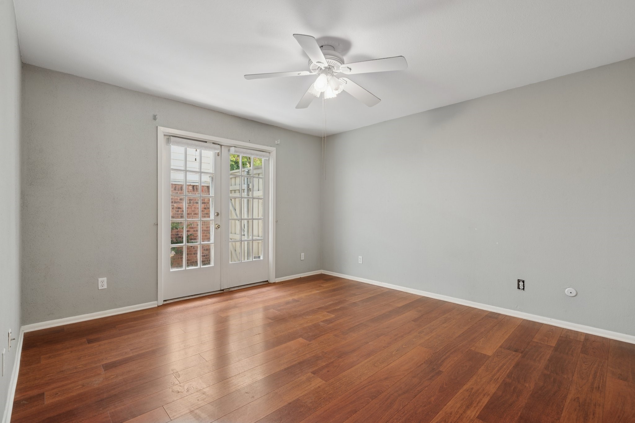2130 Kessler Court Dallas TX 75208