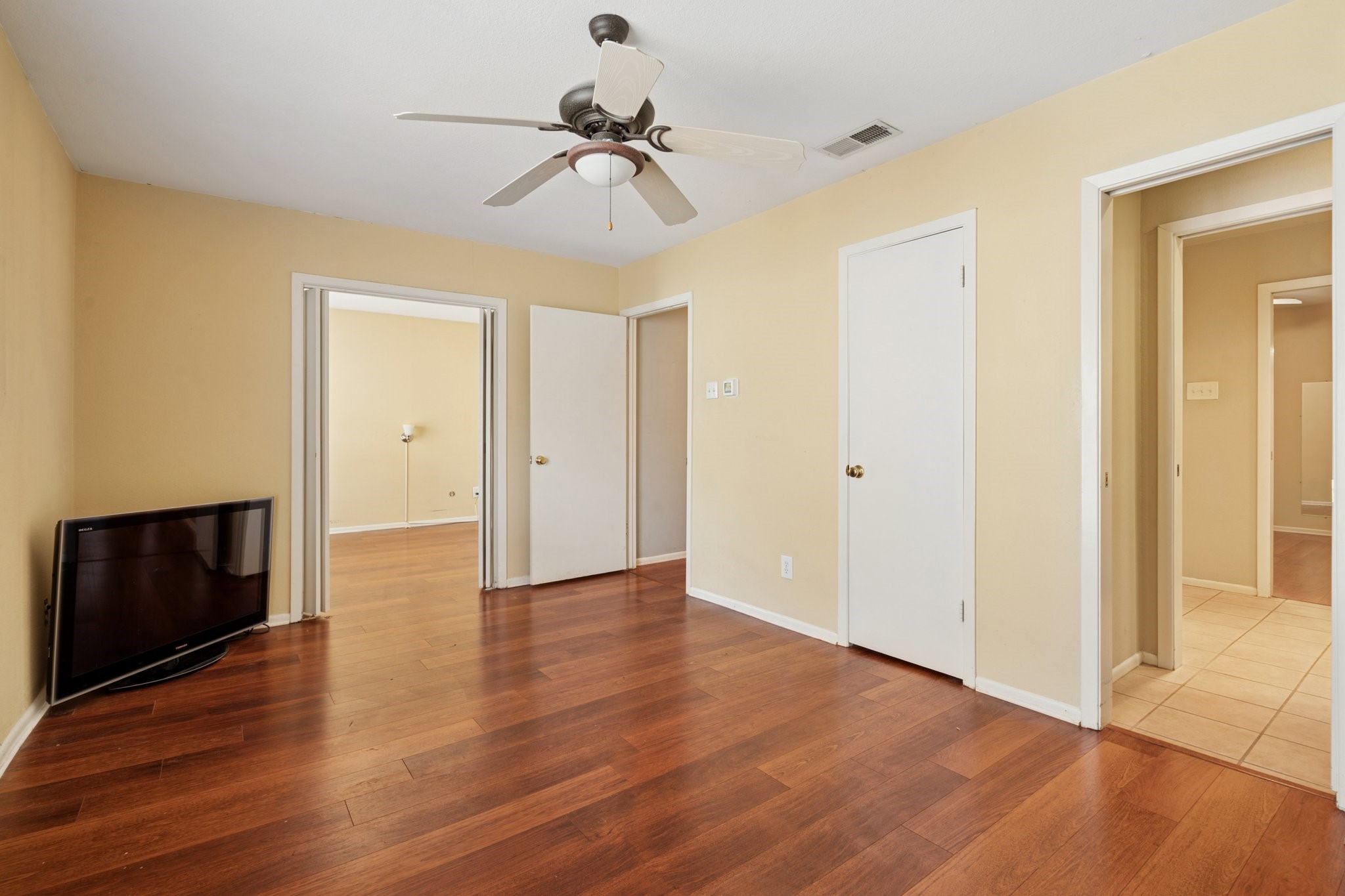 2130 Kessler Court Dallas TX 75208