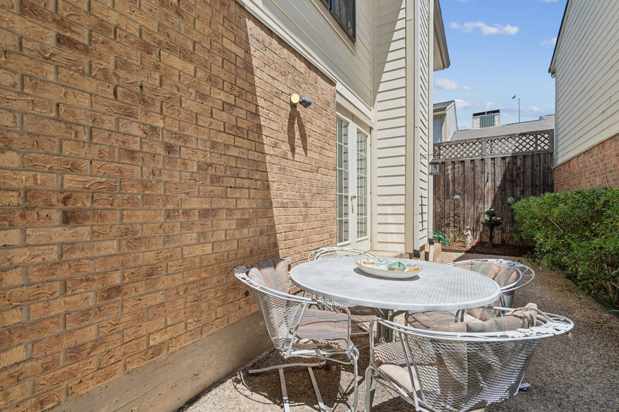 2130 Kessler Court Dallas TX 75208